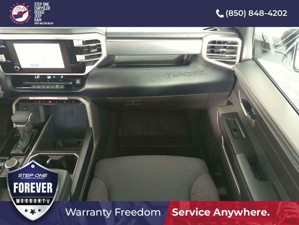 Used 2025 White Toyota SR5 image 15