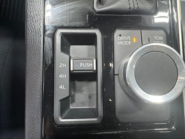 Used 2023 White Toyota SR5 image 17