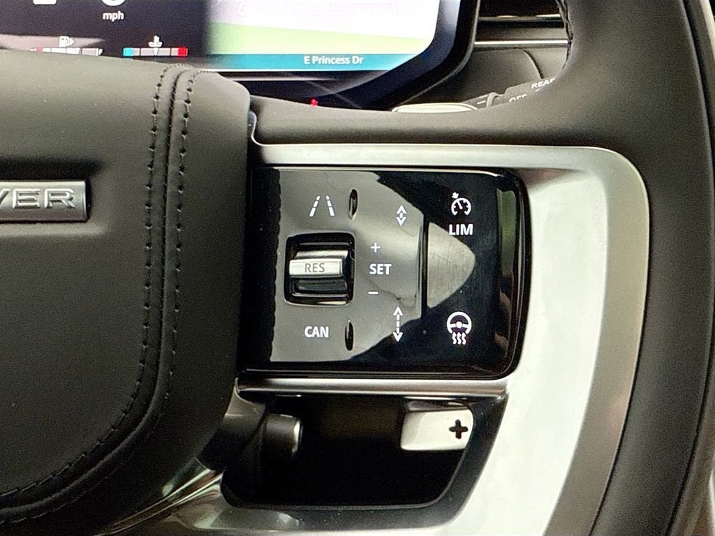 New 2026 Borasco Grey LAND ROVER SV Signature Suite image 12