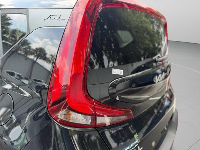 Used 2022 Black Kia LX image 45