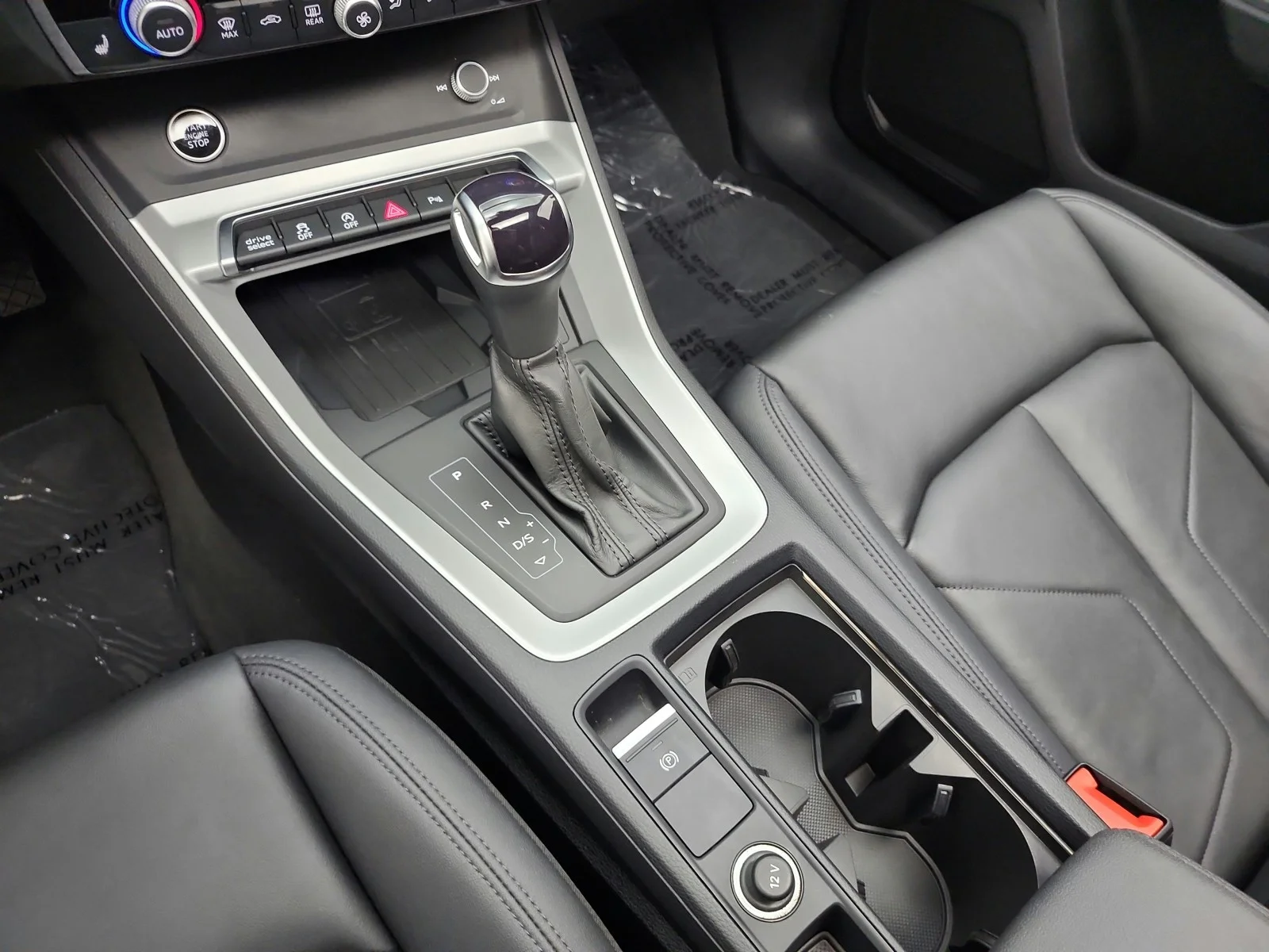 Used 2024 Mythos Black Metallic Audi S line Premium image 13