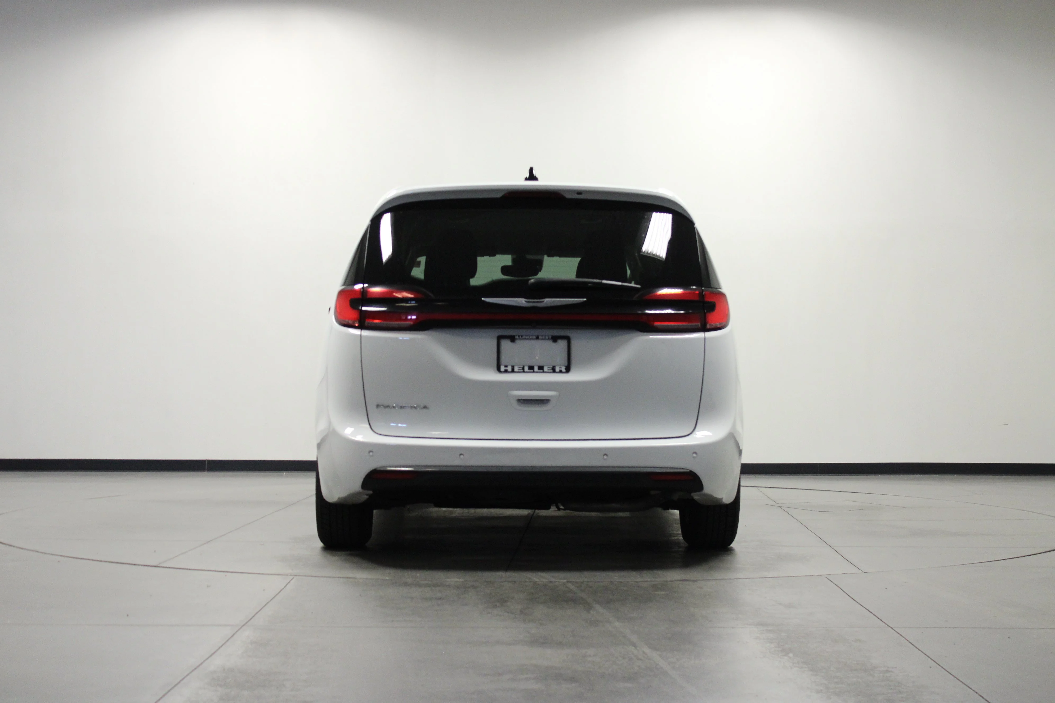 Used 2024 Bright White Clearcoat Chrysler Touring L image 5