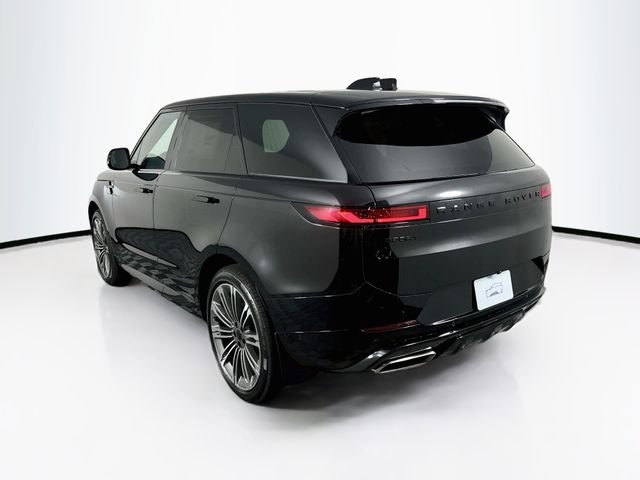 New 2026 Black Land Rover Dynamic SE image 7