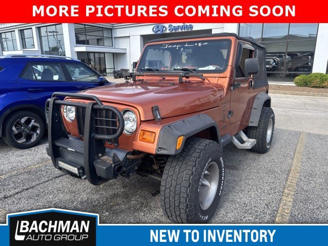 Used 2001 Amber Fire Pearl Jeep Sport image 3