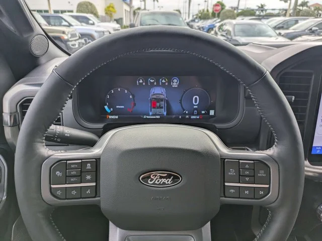 Used 2024 Avalanche Ford Lariat image 25