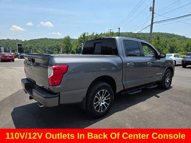 Used 2021 Gray Nissan SV image 9