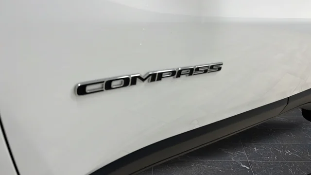 Used 2025 Bright White Clearcoat Jeep Limited image 37