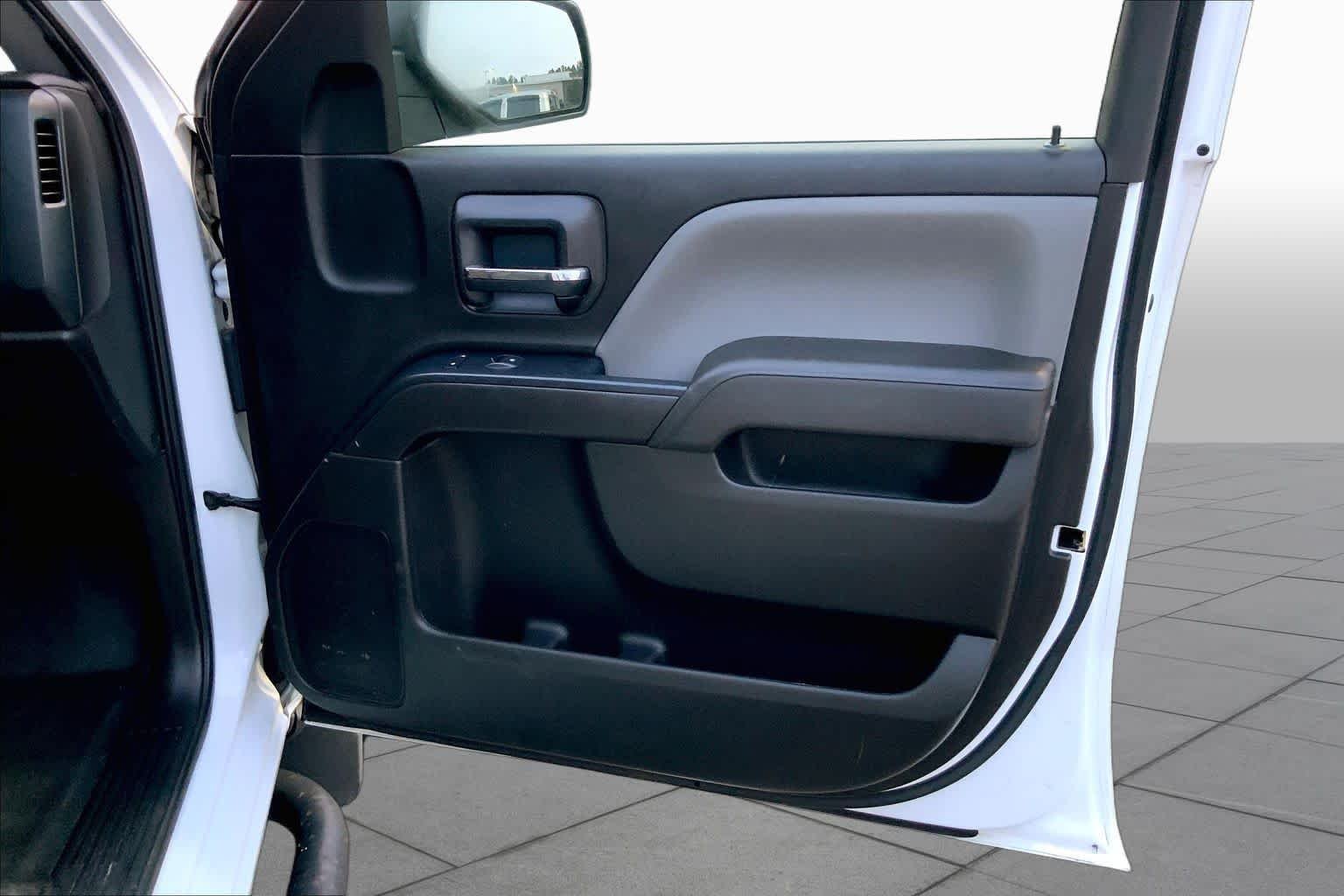 Used 2017 Summit White Chevrolet Work Truck image 21