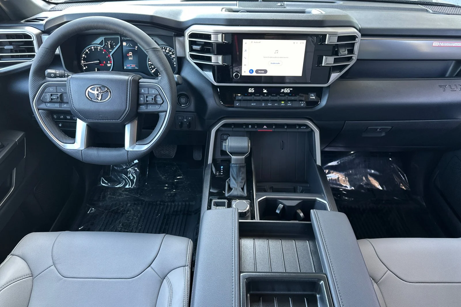 2026 Toyota Tundra SR5 - Photo 10