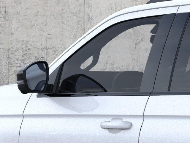 New 2025 Star White Metallic Tri-Coat Ford Tremor image 32