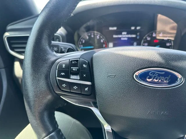 Used 2020 Black Ford Limited image 43