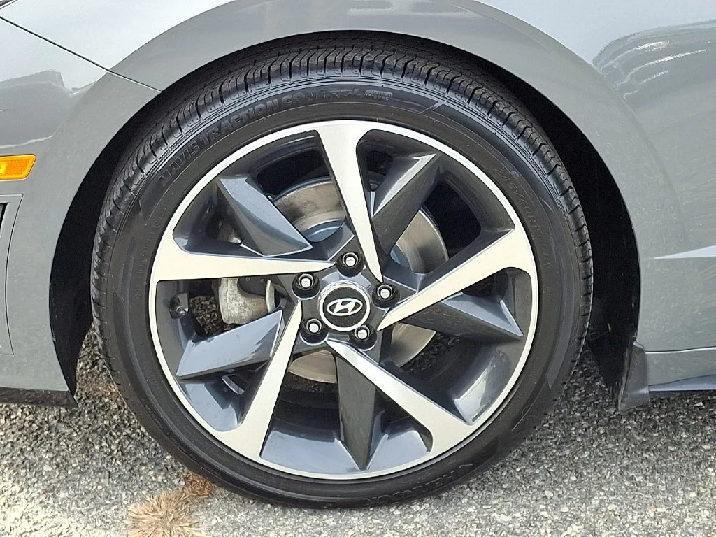 Used 2023 Hampton Gray Hyundai SEL Plus image 29
