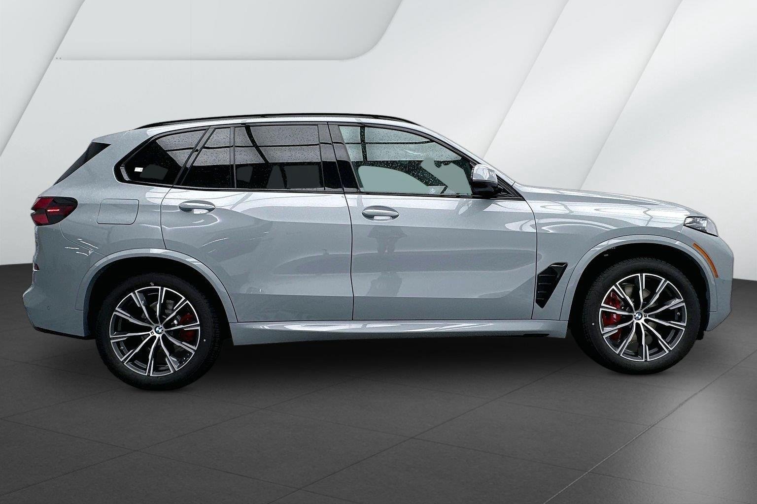 New 2026 Brooklyn Grey Metallic BMW xDrive40i image 5