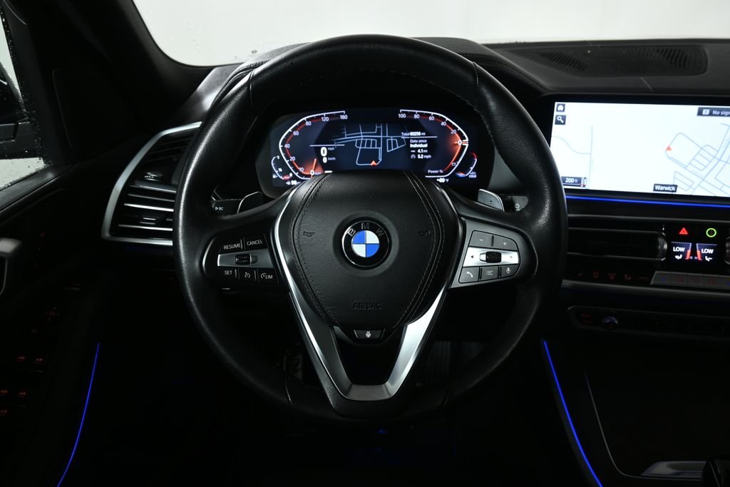 Used 2023 Black BMW xDrive40i image 18