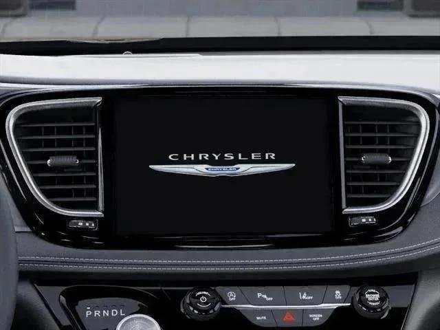 New 2026 Diamond Black Crystal Pearl-Coat Exterior Paint Chrysler Select image 97