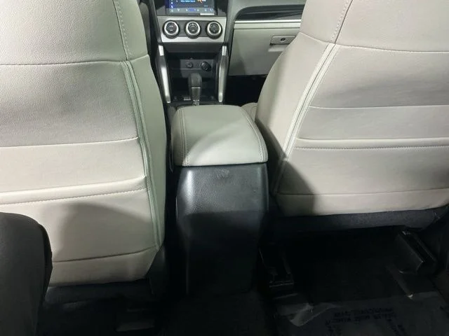 Used 2018 Blue Subaru 2.5i Limited image 29