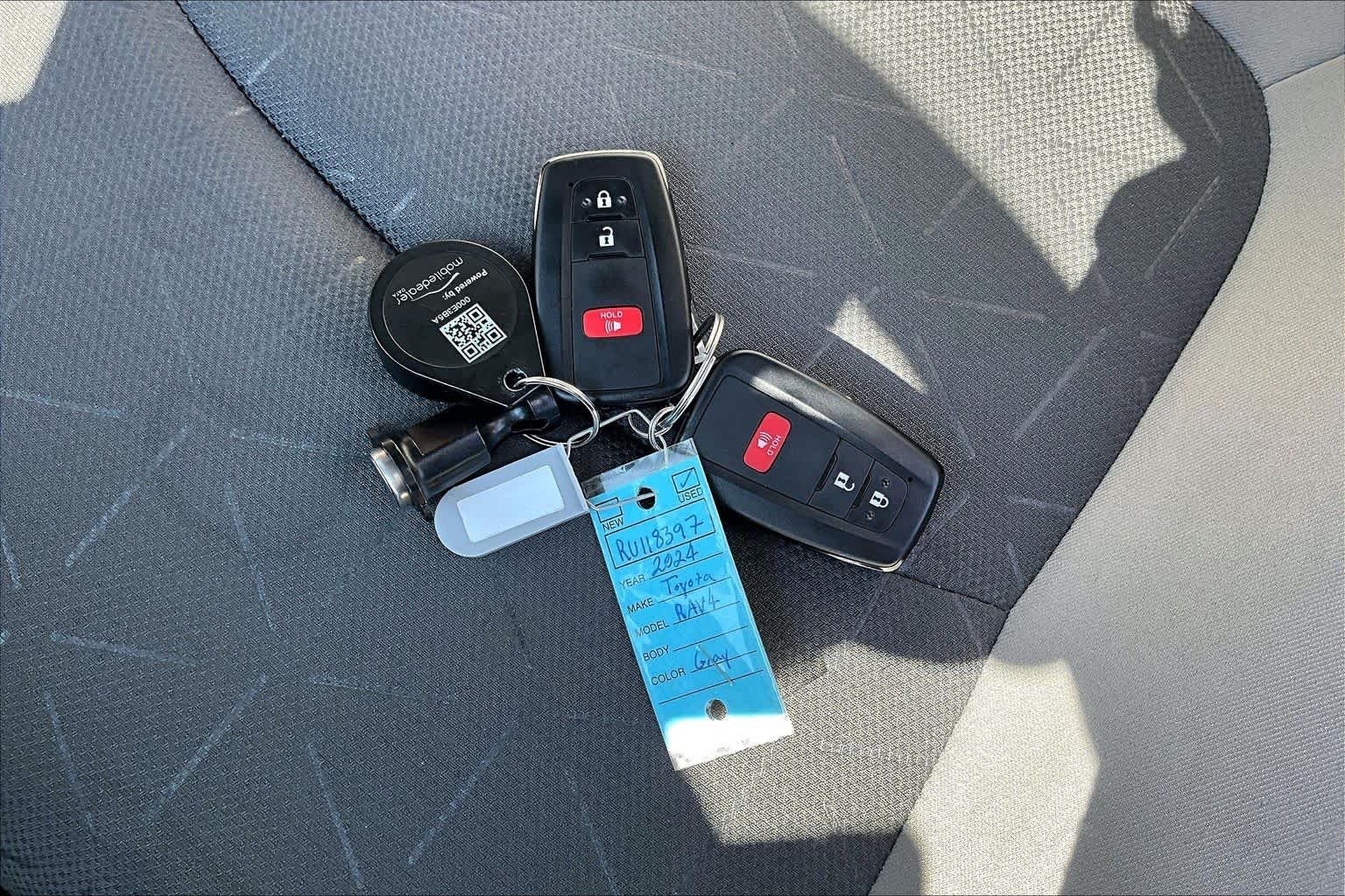 Used 2024 Magnetic Gray Metallic Toyota Hybrid XLE image 14