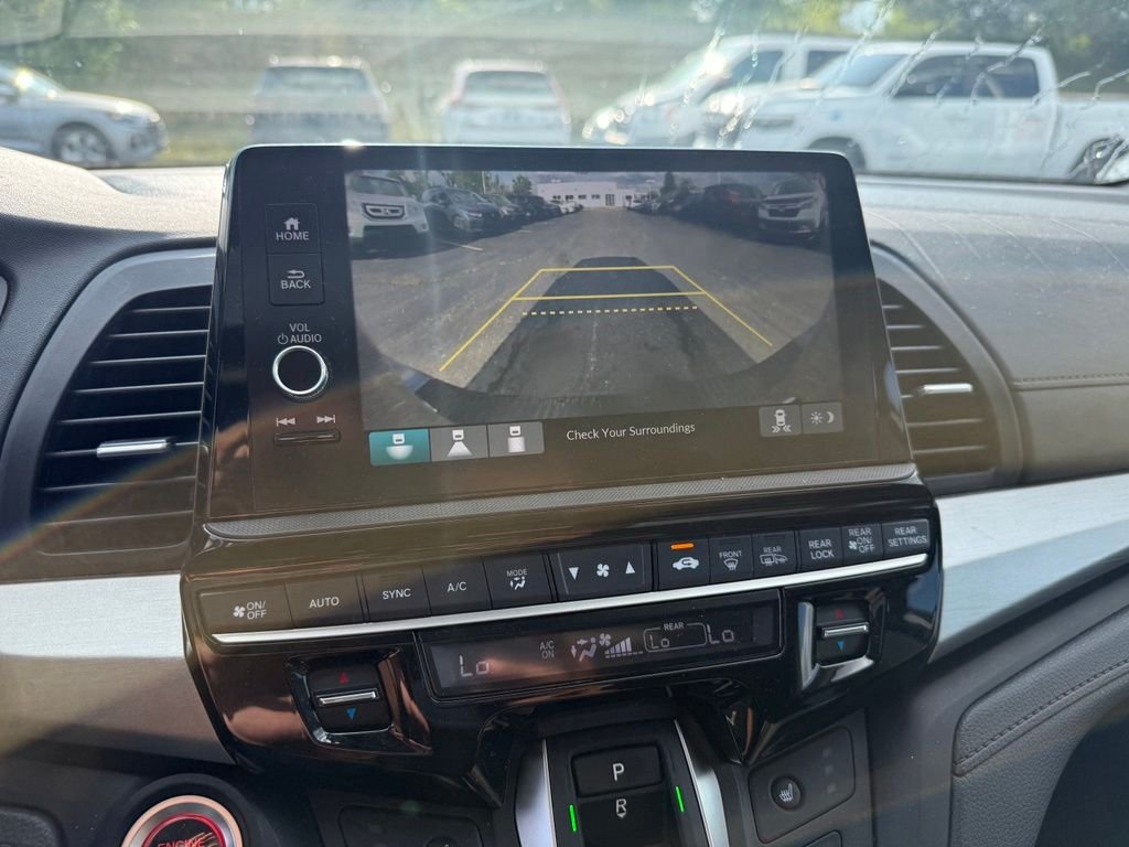 2025 Honda Odyssey EX-L - Photo 12