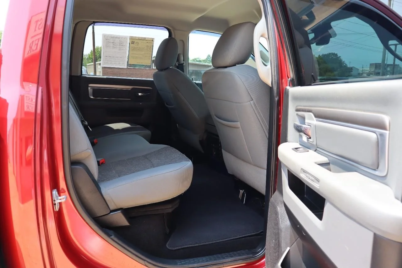 Used 2015 Deep Cherry Red Crystal Pearl Coat/Black Clear Coat Ram Outdoorsman image 25
