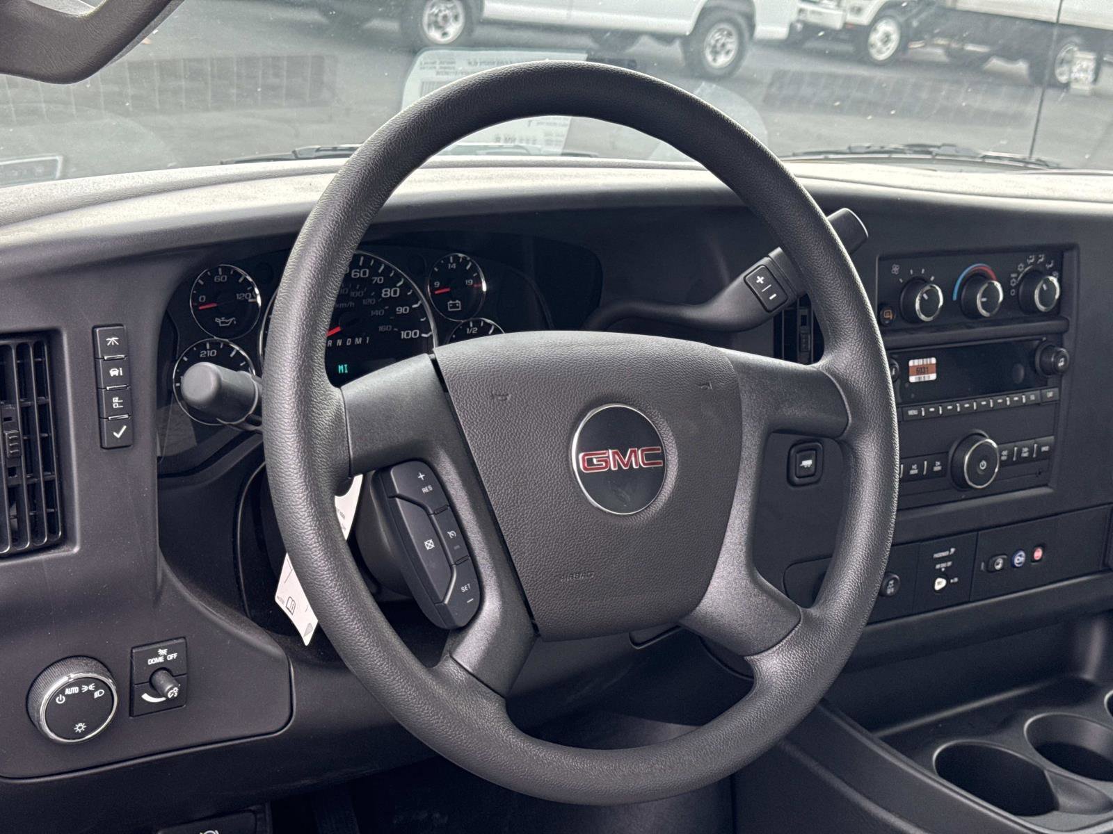 2025 GMC Savana Cargo Work Van - Photo 10