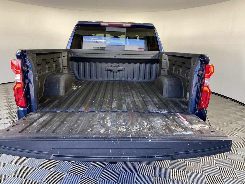Used 2021 Blue Chevrolet LTZ image 8