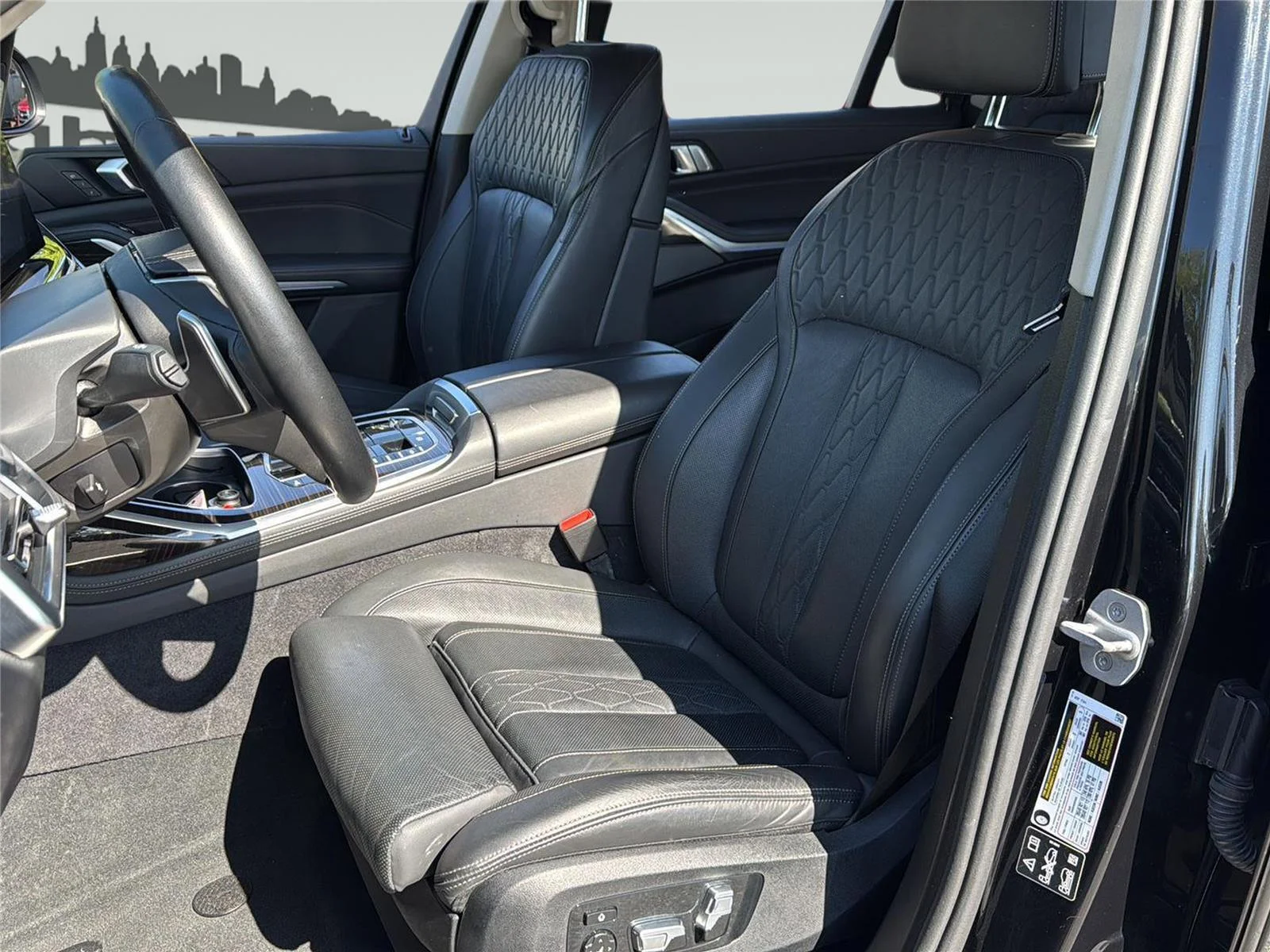 2025 BMW X7 40i - Photo 16