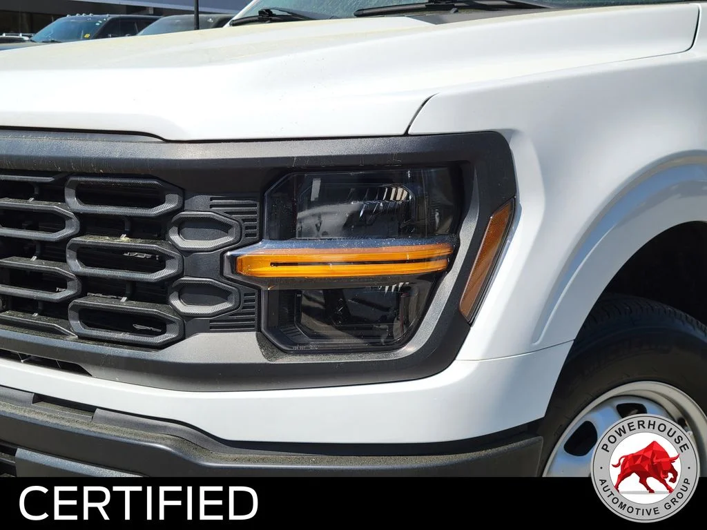 Used 2025 White Ford XL image 11