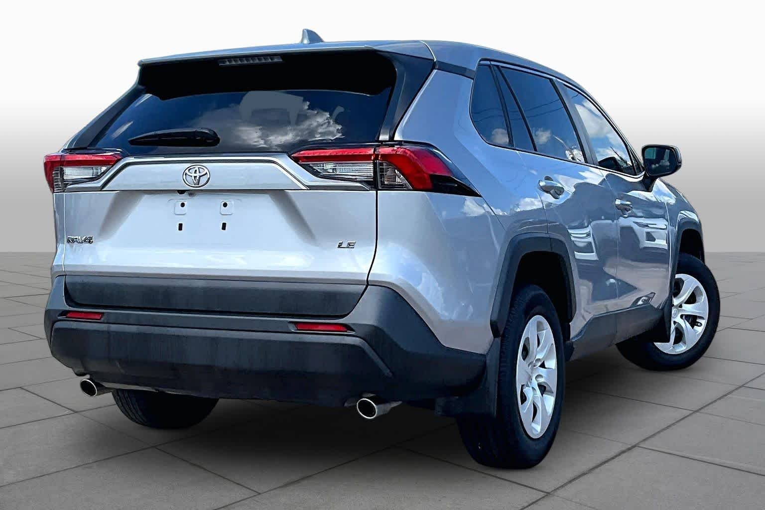 Used 2024 Silver Sky Metallic Toyota LE image 13