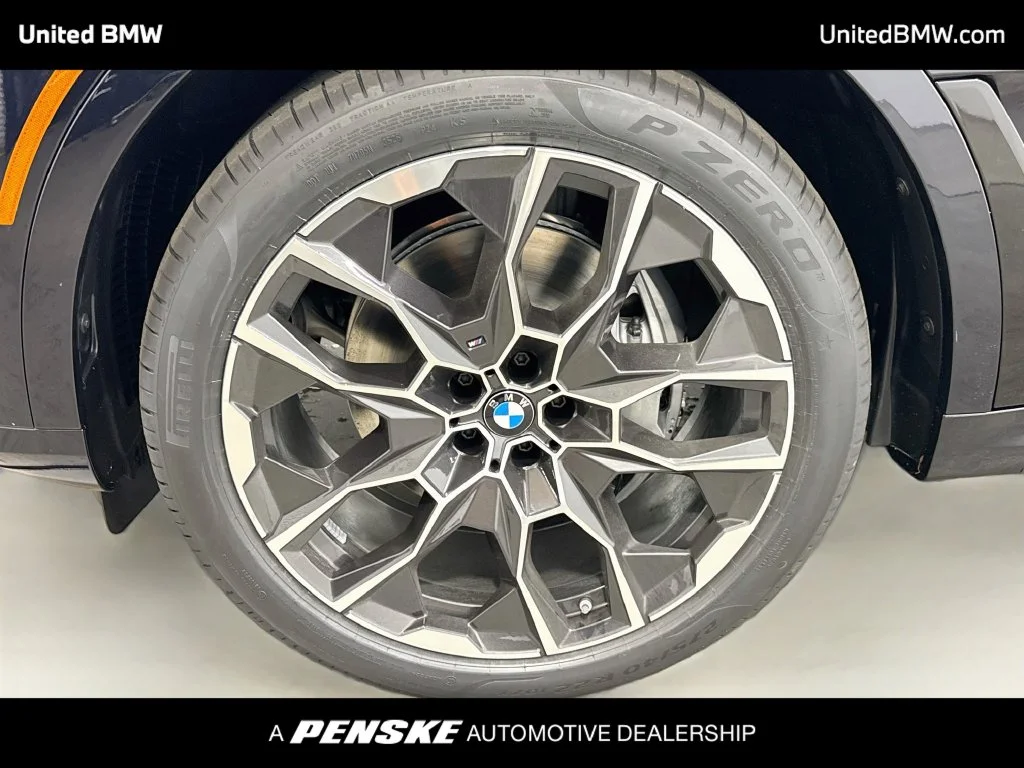 New 2027 Carbon Black Metallic BMW xDrive40i image 9
