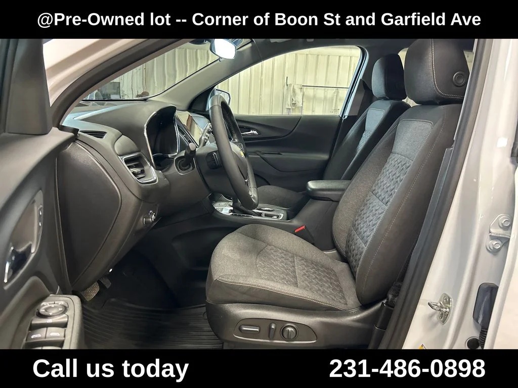 Used 2024 White Chevrolet LT image 14