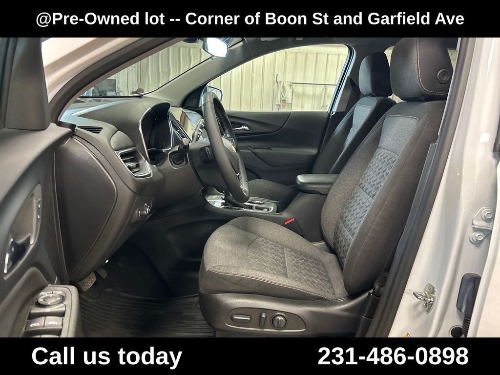 Used 2024 White Chevrolet LT image 14