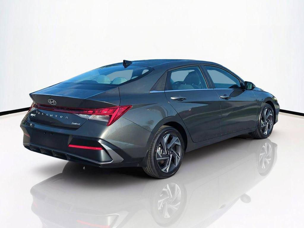 New 2026 Gray Hyundai Limited image 5