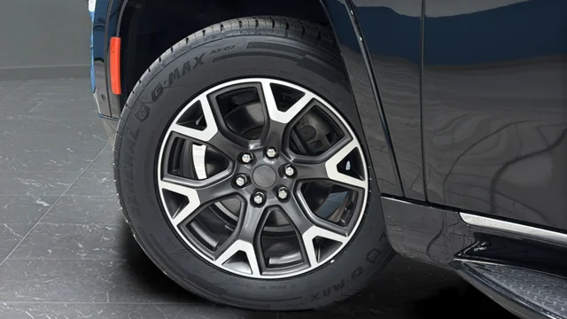 Used 2023 Diamond Black Jeep Series III image 37