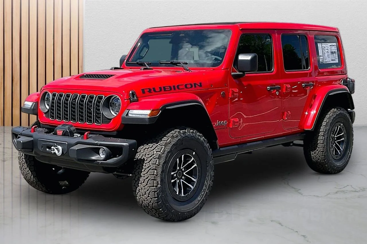 New 2026 Firecracker Red Clear-Coat Exterior Paint Jeep Rubicon X image 4