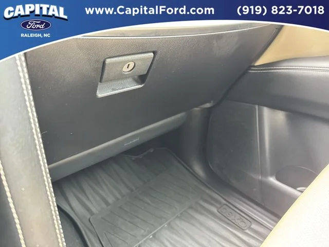 Used 2023 Black INFINITI Premium Select image 28