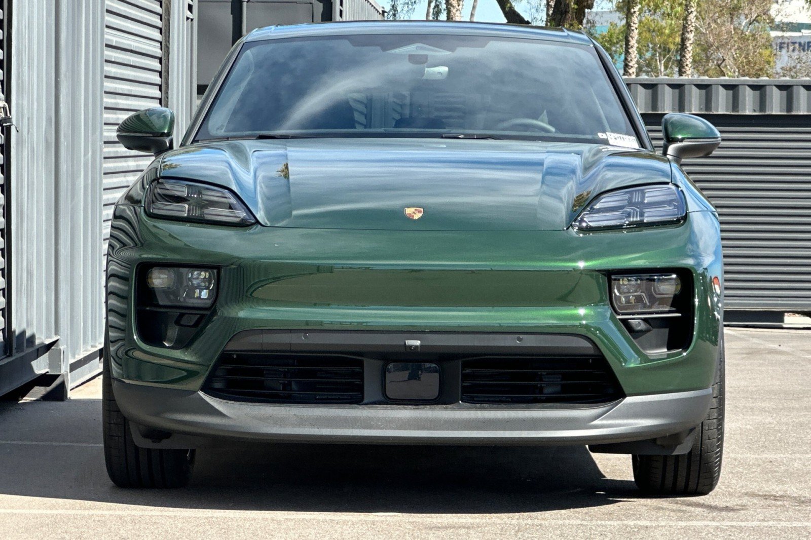 New 2026 Oak Green Metallic Neo Porsche Electric image 11