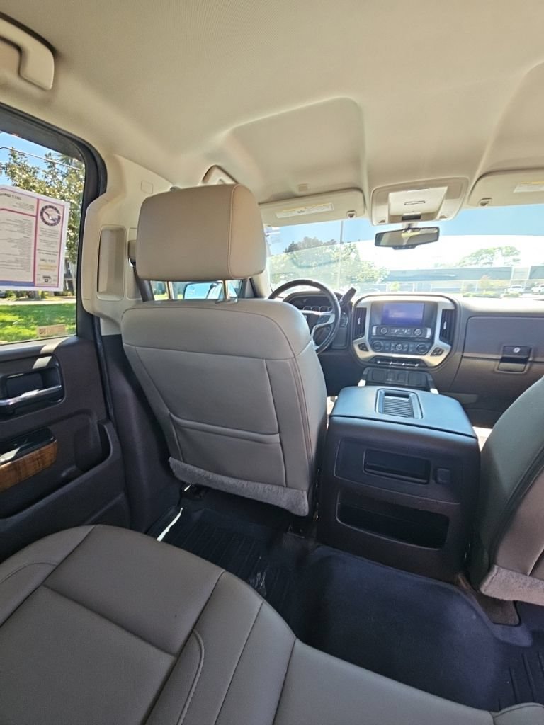Used 2017 SUMMIT WHITE GMC SLT image 21