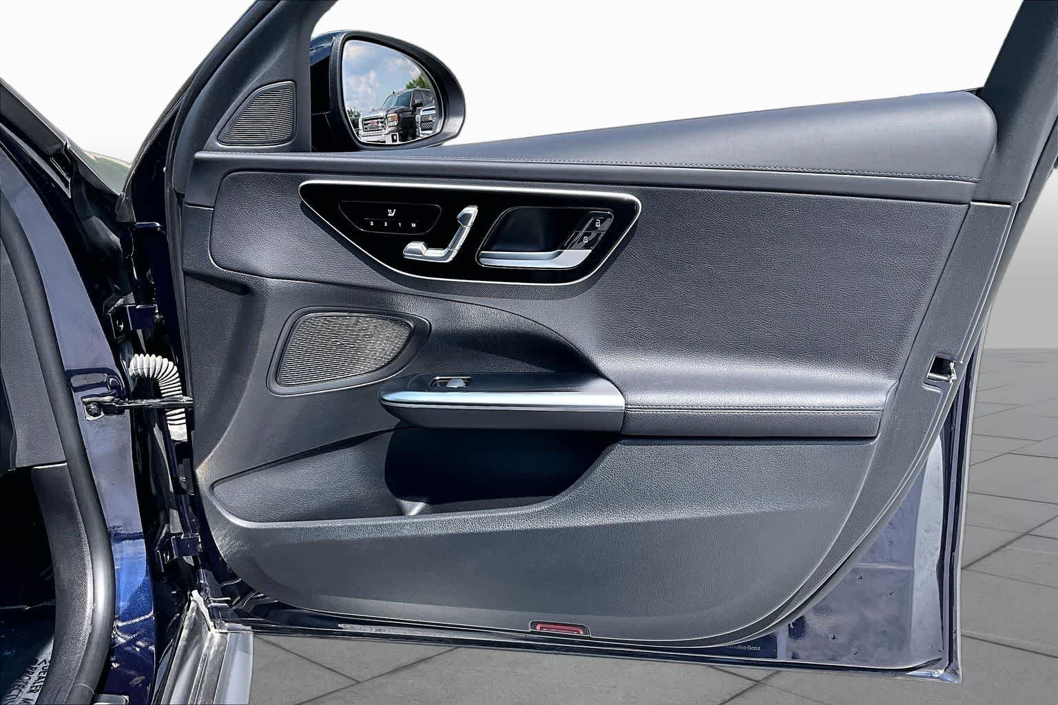 Used 2023 Lunar Blue Metallic Mercedes-Benz C 300 image 22