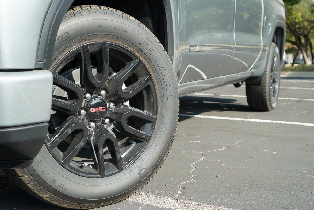 New 2026 Sterling Metallic GMC Elevation image 3