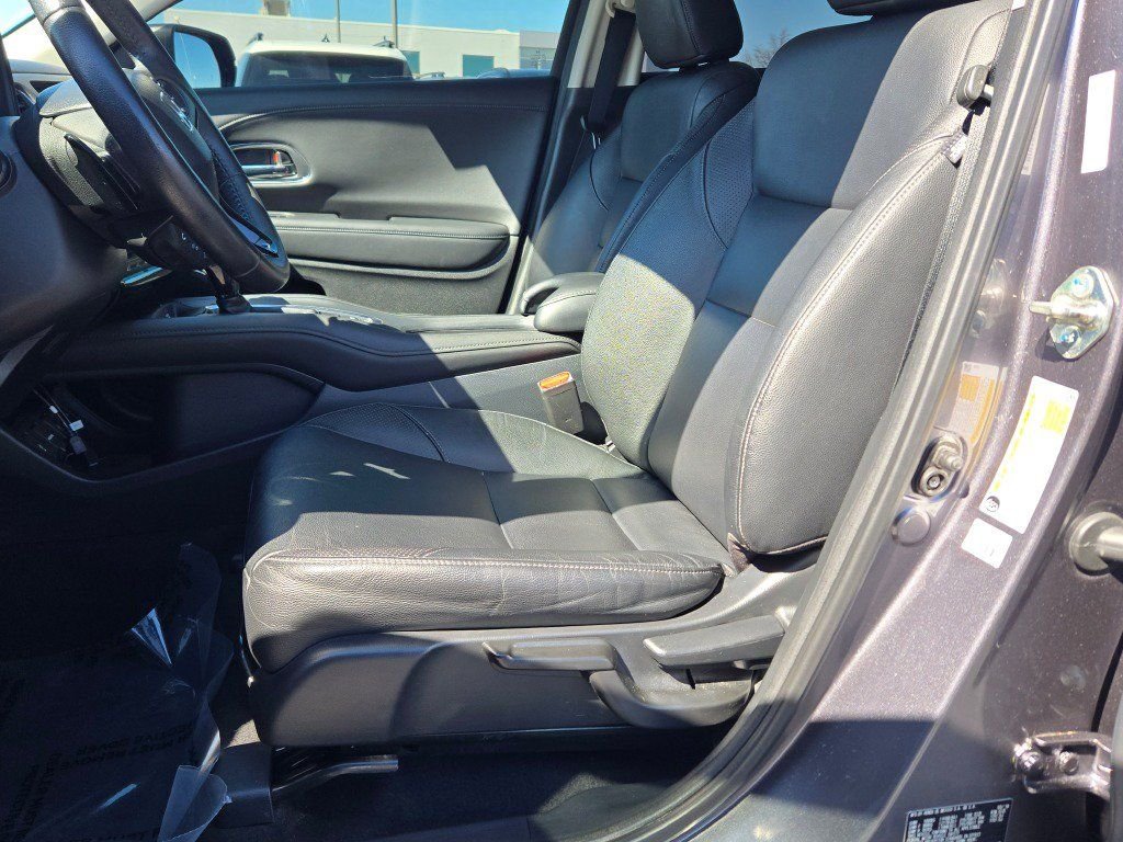 Used 2018  Honda EX-L image 22