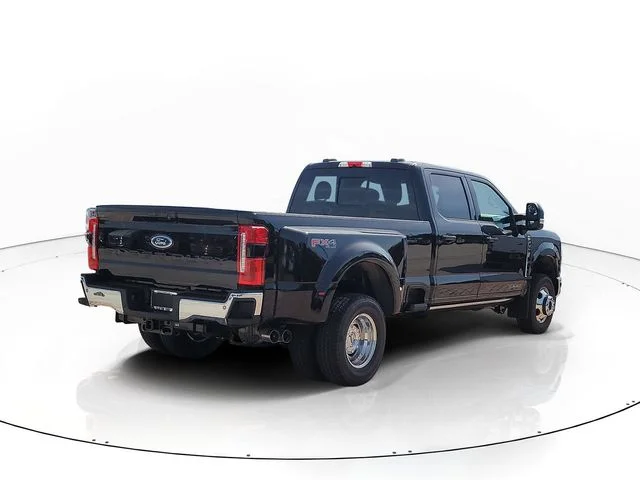 New 2026 Black Metallic Ford Lariat image 5