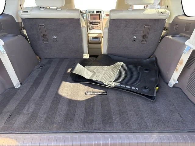 Used 2018 White Lexus GX 460 image 19