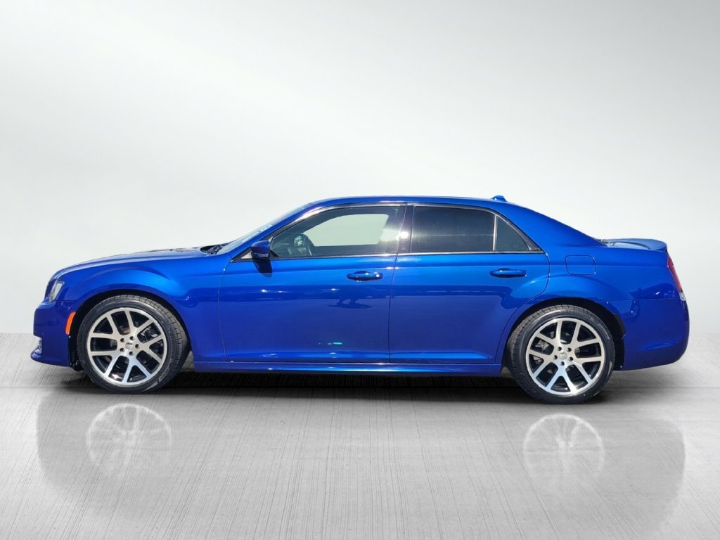 2018 Chrysler 300 S - Photo 7