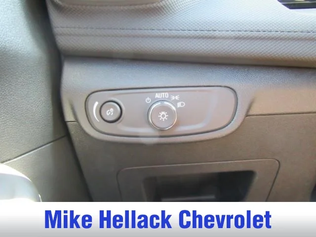 New 2026 Sterling Gray Metallic Chevrolet LT image 17
