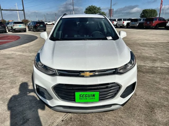 Used 2018 SUMMIT WHITE Chevrolet LT image 31