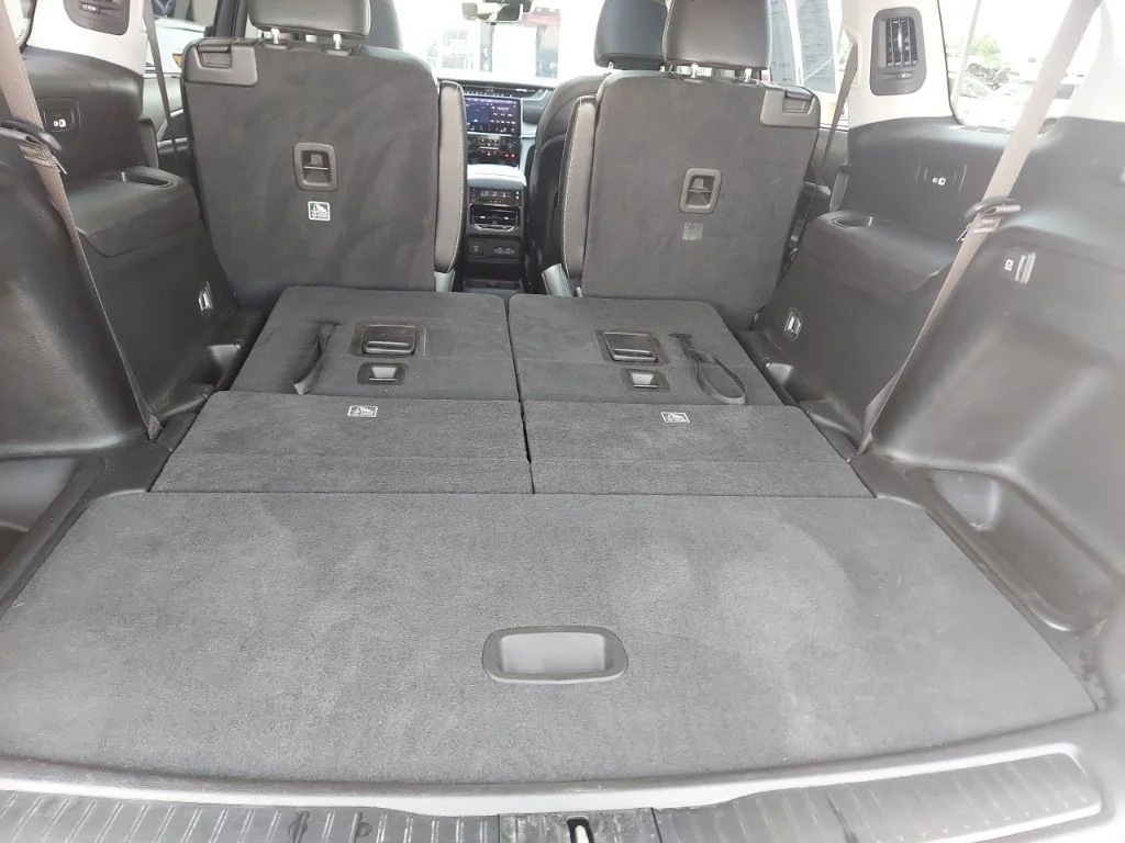 Used 2023 Gray Jeep Limited image 52