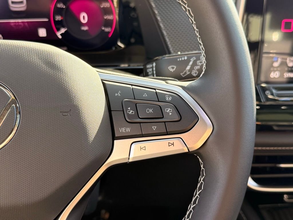 New 2026 Deep Black Pearl Volkswagen 2.0T SEL image 20