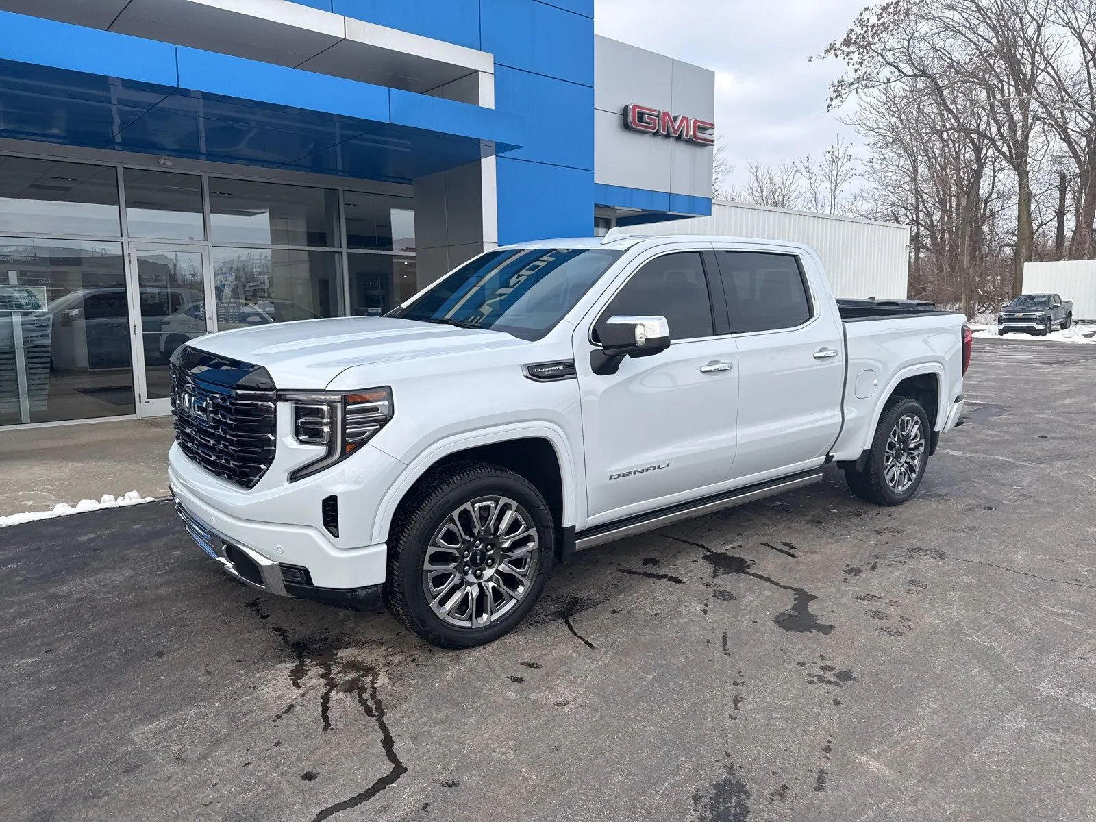 2026 GMC Sierra 1500 Denali Ultimate - Photo 2