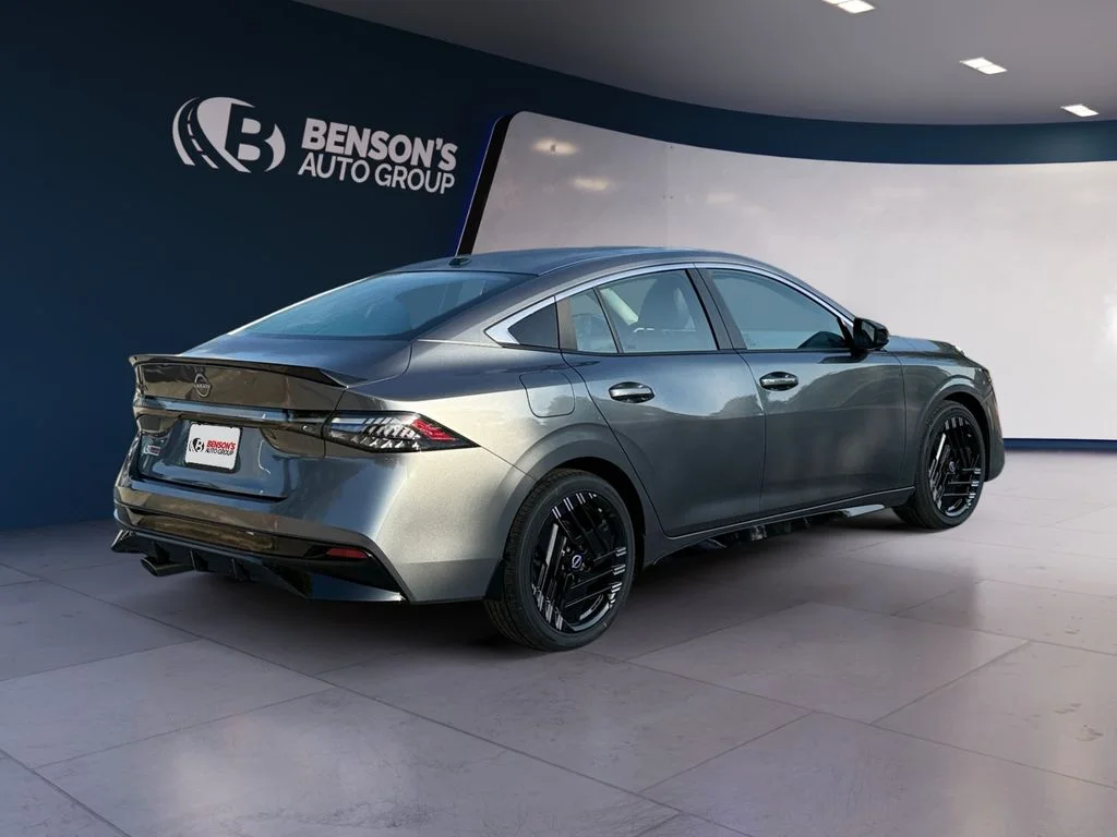 New 2027 Gray Nissan SR image 5