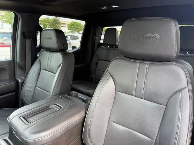 Used 2022 Beige Chevrolet High Country image 10